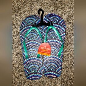 Juncture| NWT| Flip Flops